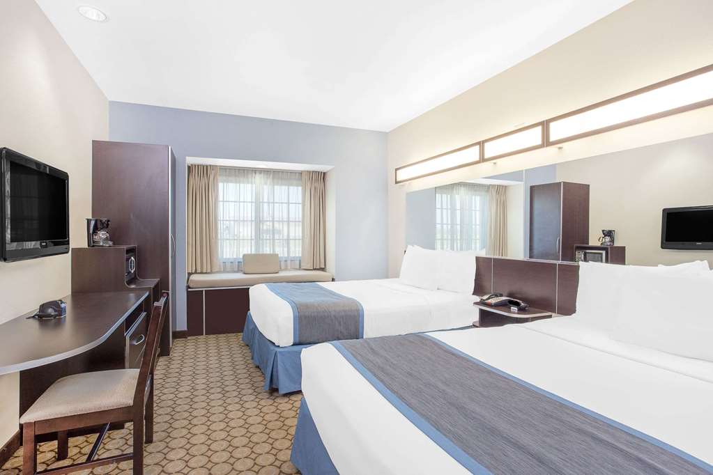Microtel Inn & Suites by Wyndham San Angelo - photo 14
