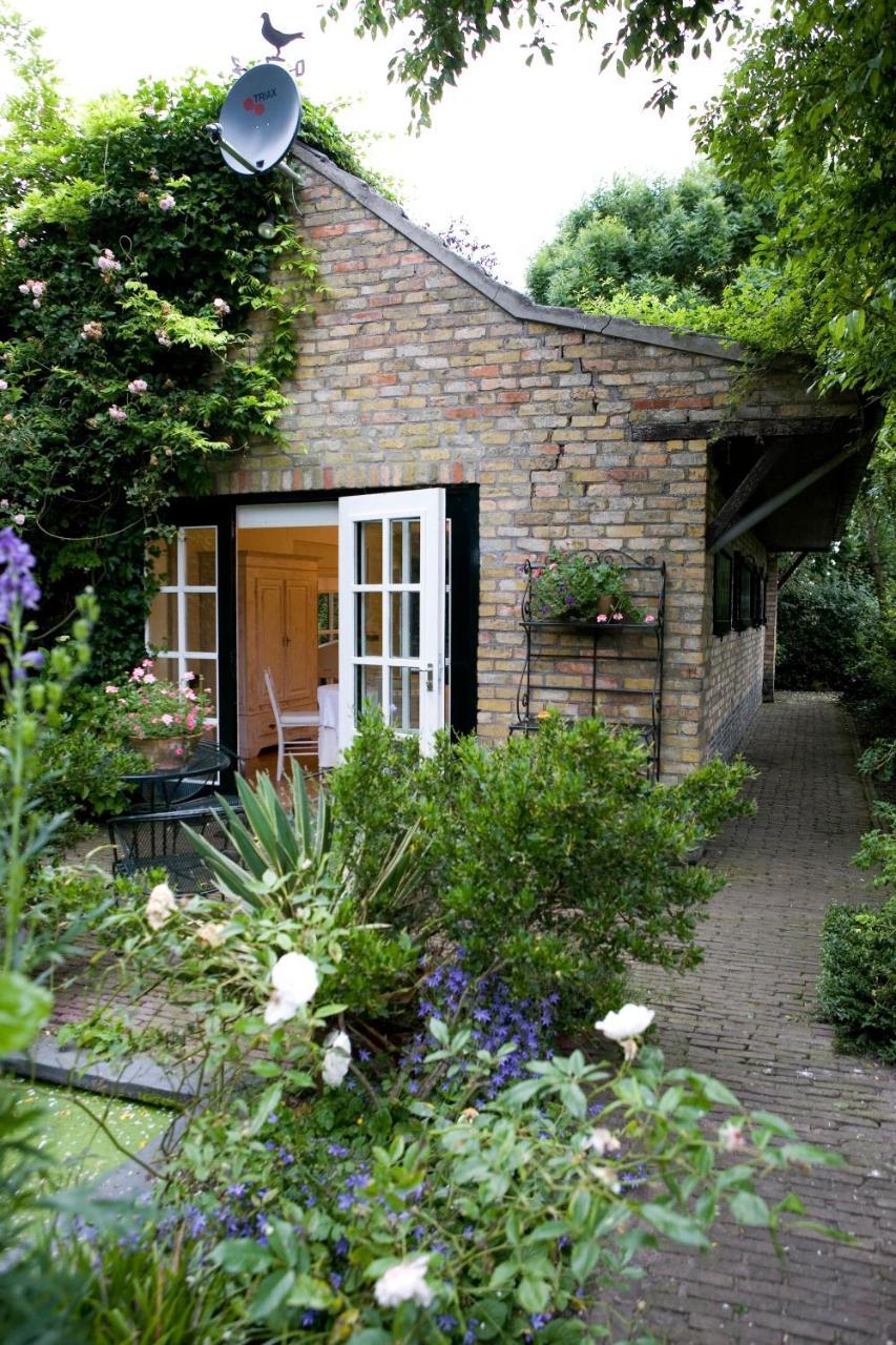 Guesthouse Veerhoeve — 4-Star Luxury Hotel in Sluis, Netherlands
