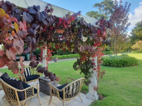 The Cottage — 5-Star Luxury Hotel in Mount Eliza, Australia