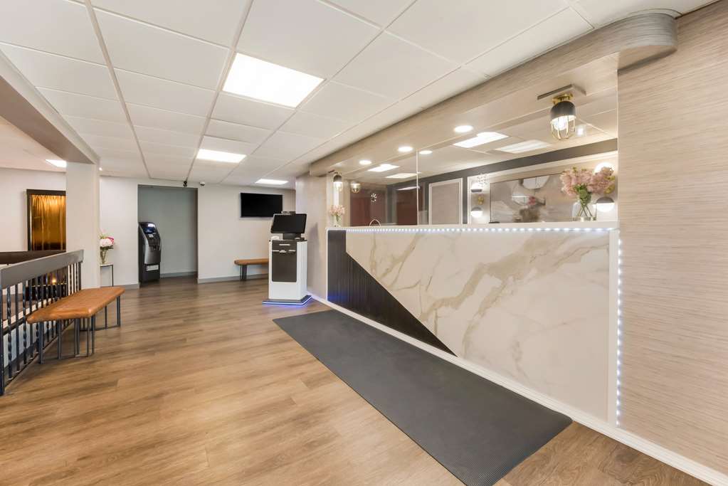 Best Western Burlington Inn - photo 3