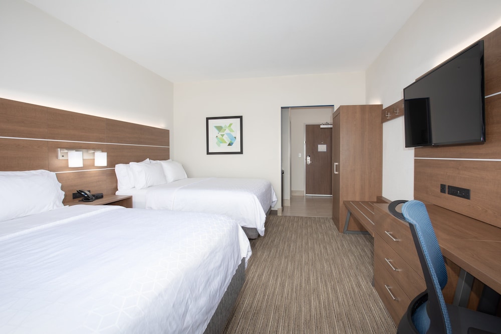 Holiday Inn Express & Suites Goodland I 70 an IHG hotel - photo 16