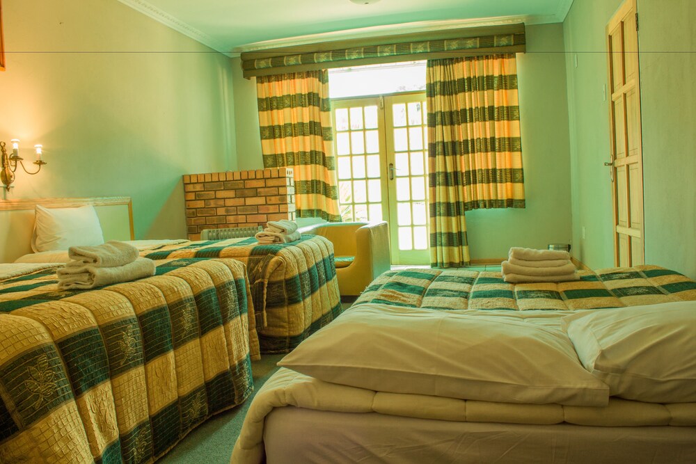 Mountain View Hotel — Leribe — photo 4