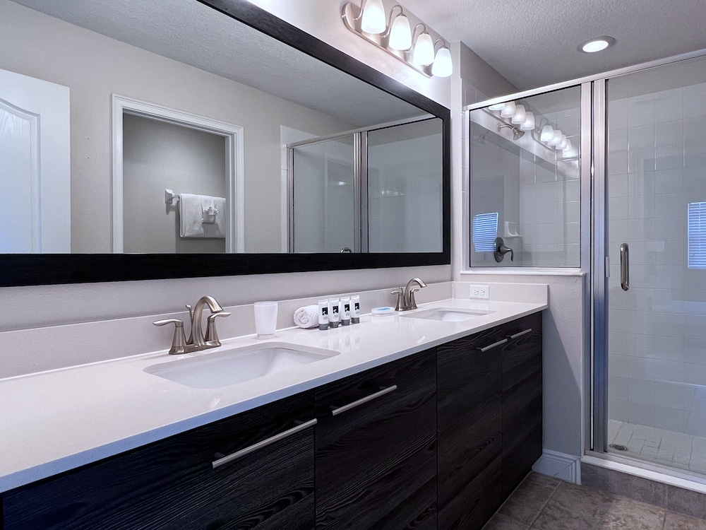 Balmoral Resort 140aa 5 Bedroom Home by RedAwning - photo 23