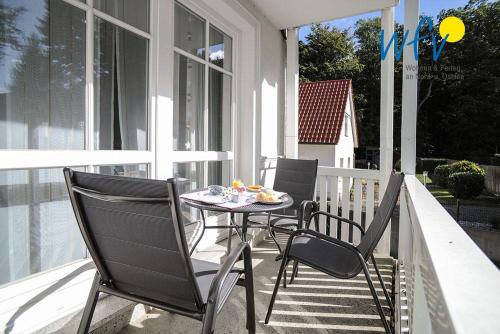 Villa Malte Ferienwohnung Strandlaeufer — 4-Star Luxury Hotel in Ostseebad Binz, Germany