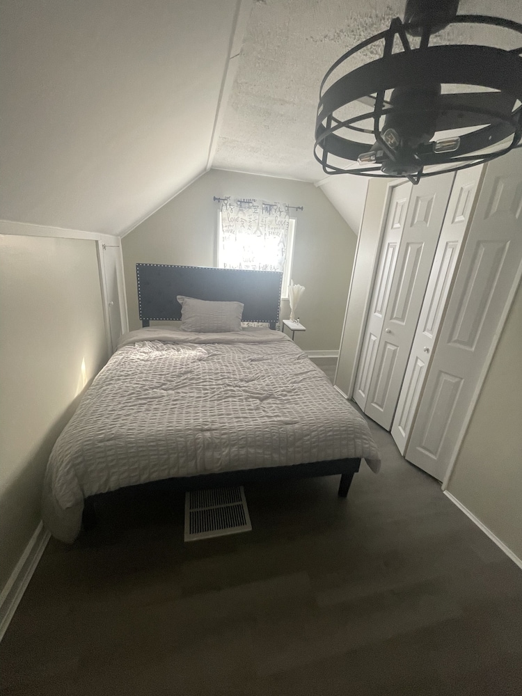 Capitol hide away — hotel in Capitol Heights