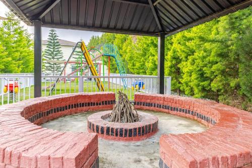Le Reve Valley Canadian cottage 3 3BHK Luxury cottage Bonfire Barbeque Gym Kids play zone Lake view — 4-Star Luxury Hotel in Bhim Tal, India