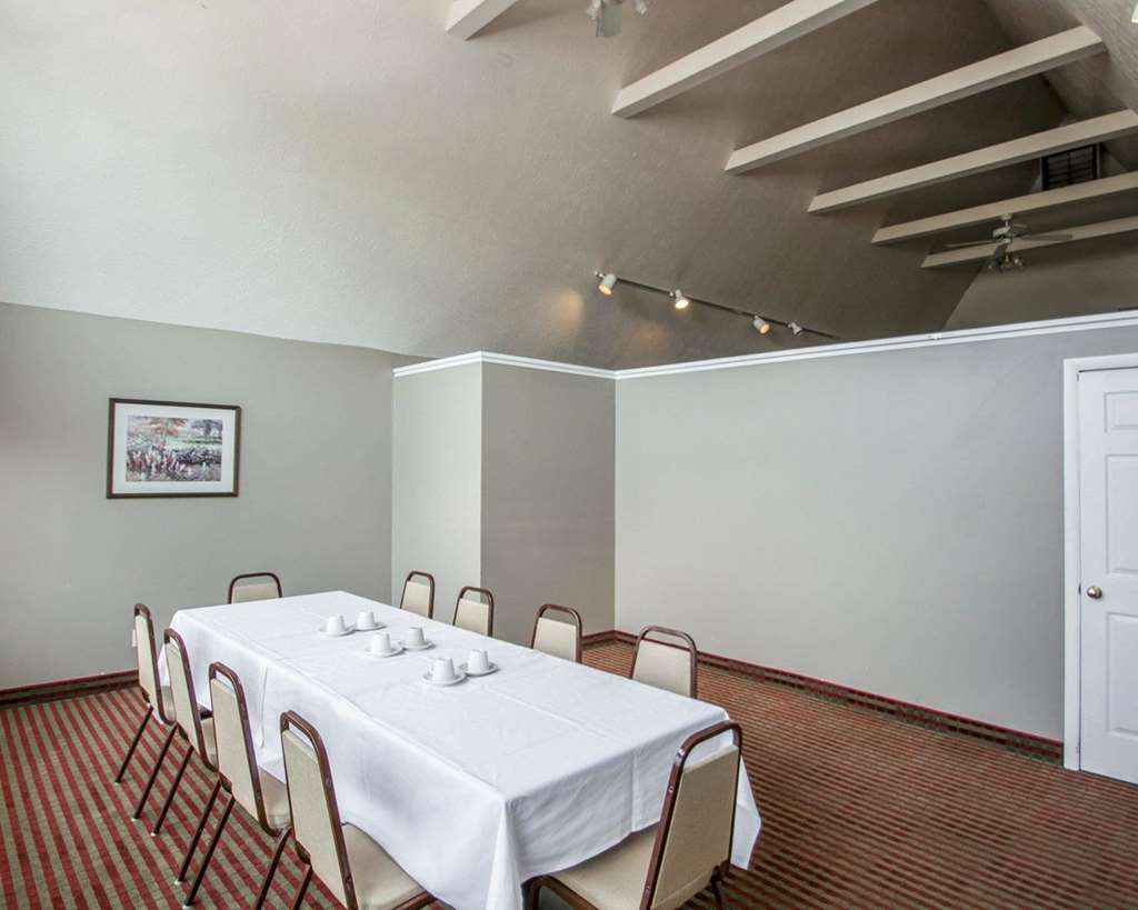 Rodeway Inn Lakeville Finger Lakes Area - photo 17