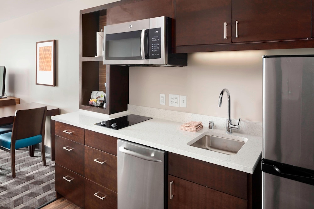 TownePlace Suites by Marriott Louisville Northeast - photo 10