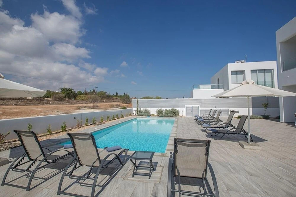 Villa Ochosto Loux Fabulous 5 Bedroom Protaras Villa With Private Pool — 4-Star Luxury Hotel in Protaras, Cyprus