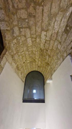 La Caverna Bari Vecchia Fronte Mare — Bari — photo 5