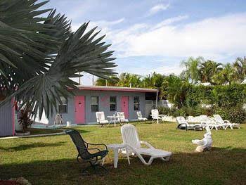 Knolls Court Motel - photo 3