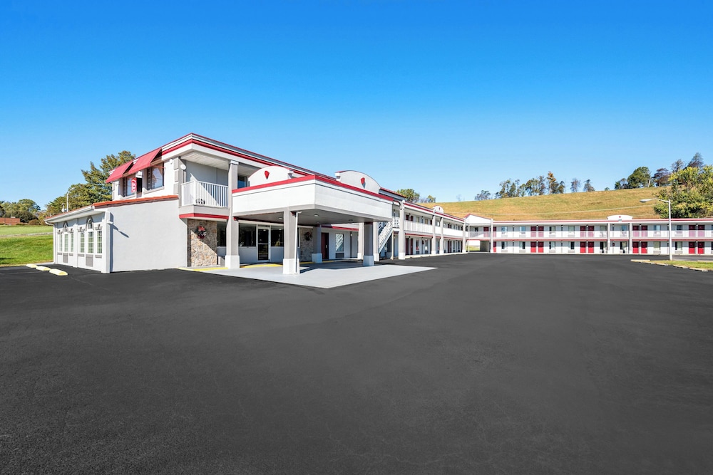 Red Roof Inn Abingdon - photo 22