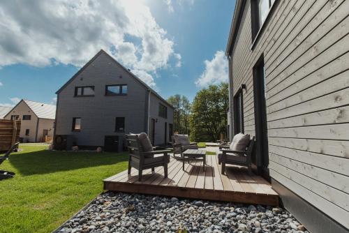 Neu Rugen Resrt Sagard Grozugige Gemutliche Doppelhaushalfte Leevke Mit Terrasse — Sagard