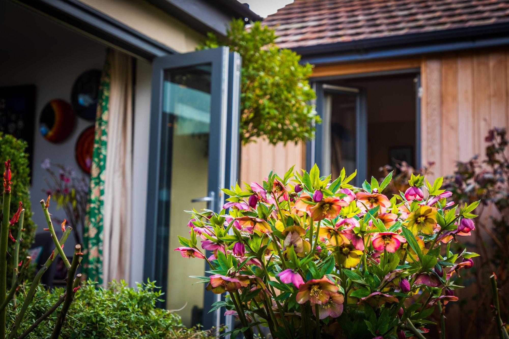 The Room in the Garden — 4-Star Luxury Hotel in Salisbury, United Kingdom