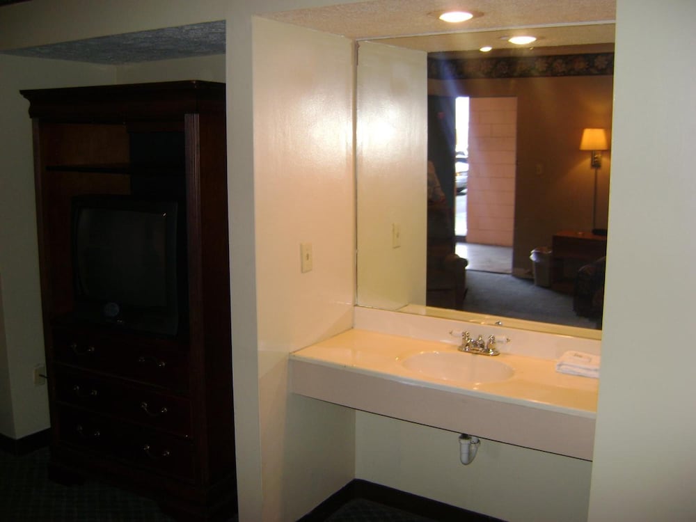Ashland Inn - photo 31