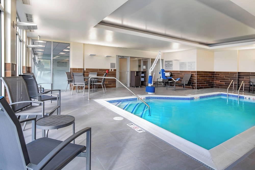 Fairfield Inn & Suites by Marriott Klamath Falls - photo 23