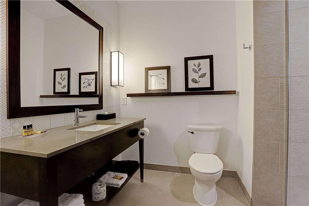 Ramada by Wyndham Houston Westchase - photo 20