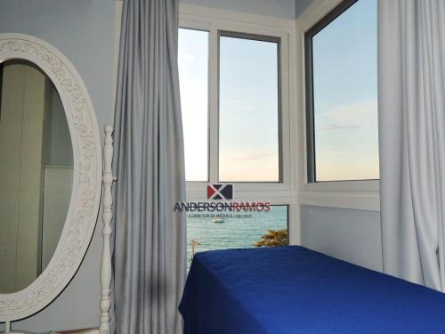 1080 Apartamento com vista para o mar em Bombinhas