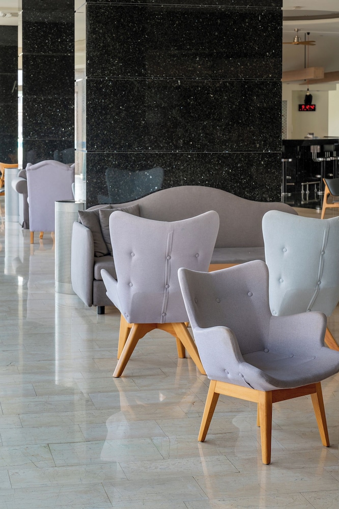 מזון ומשקאות