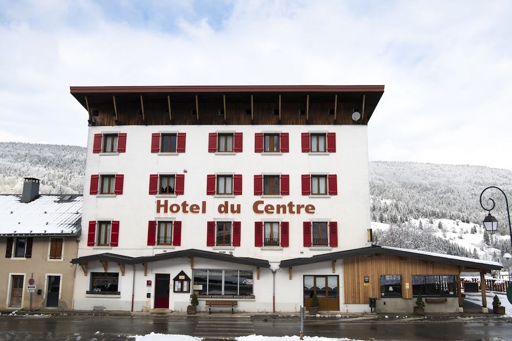 Hotel Restaurant Le Centre — hotel in Thoiry