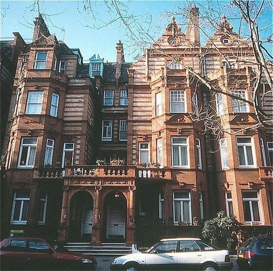 Willett Hotel