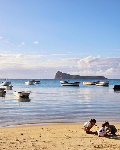 Play Swim Dive Relax Seaside Recharge — 4-Star Luxury Hotel in Cap Malheureux, Mauritius