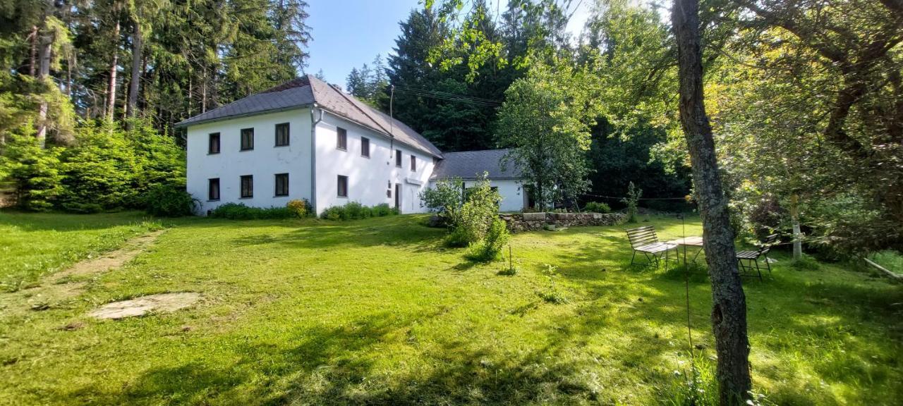 Chalupa U Lesa Frymburk Lipno in Frymburk, Czech Republic