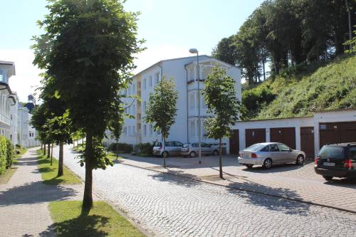 Ferienwohnung Silvana — 4-Star Luxury Hotel in Ostseebad Binz, Germany