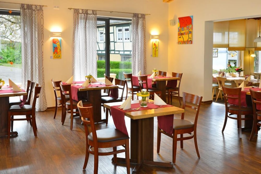 Hotel Restaurant Zum Mühlental pet-friendly hotel Buch