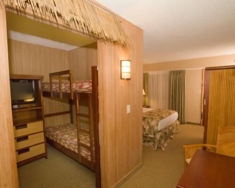 Maui Sands Resort & Indoor Waterpark - photo 2