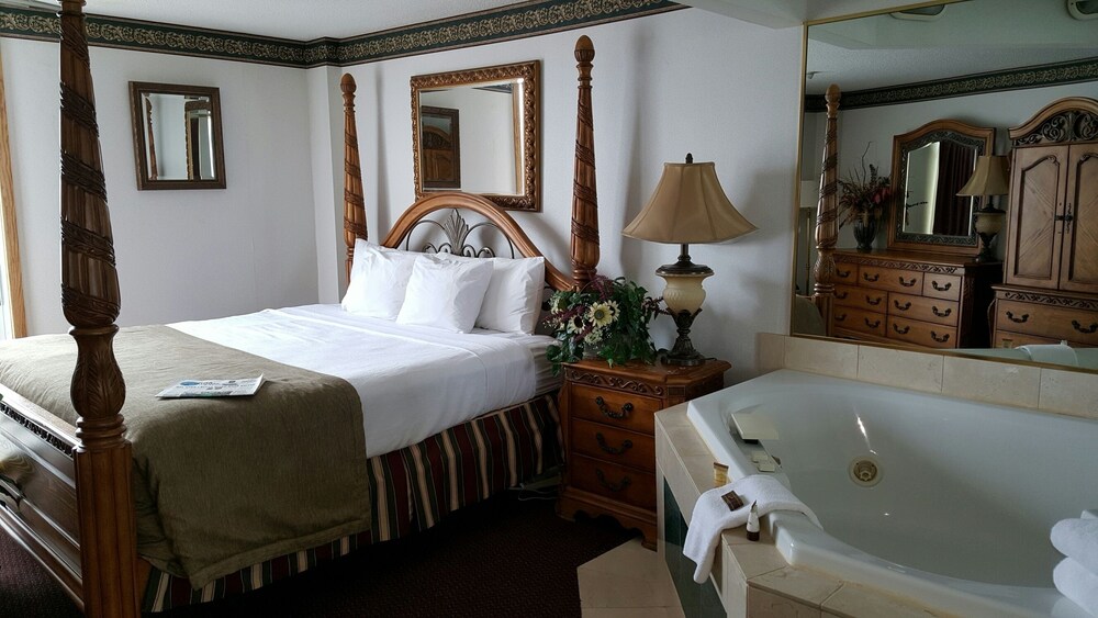 Best Western Plus Wausau Tower Inn - photo 5