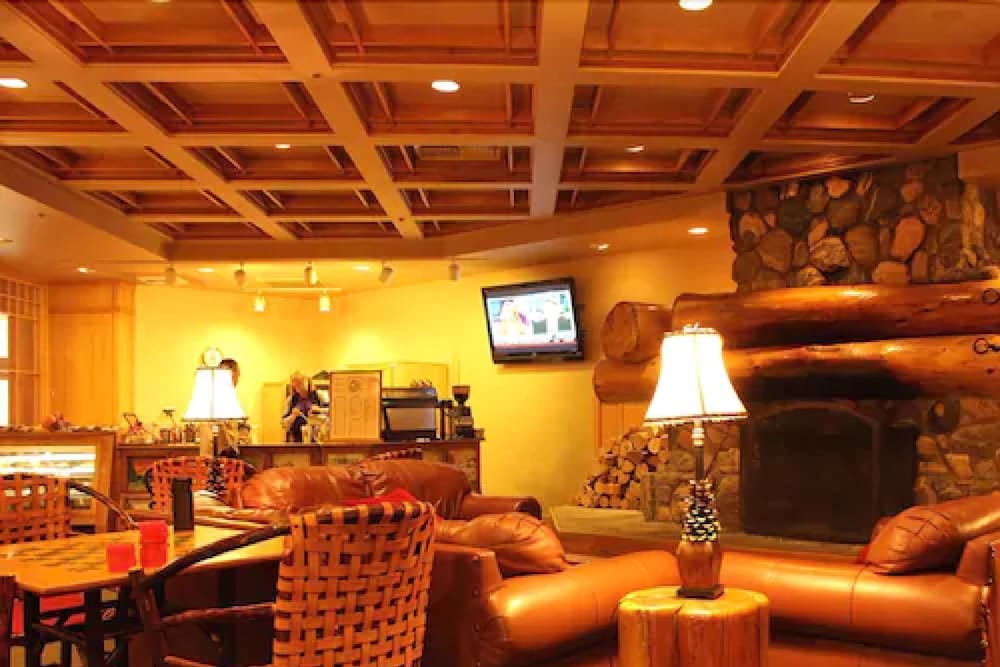 Huntley Lodge at Big Sky Resort - photo 2
