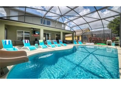 The Minions Mansion 6br Resort Pool Home By Disney — 4-Star Luxury Hotel in Kissimmee, United States