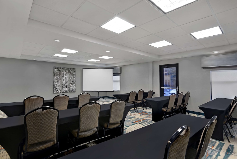 Hampton Inn Charlotte Monroe - photo 51