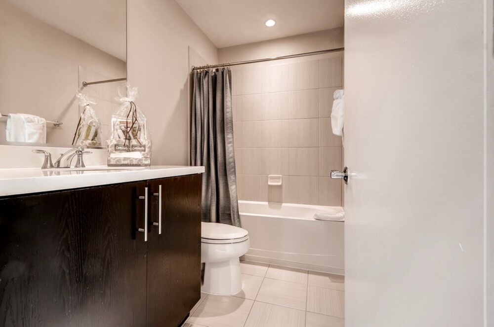Global Luxury Suites At Tysons Corner - photo 11