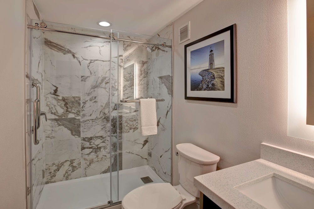 Embassy Suites by Hilton Oklahoma City Northwest - photo 51