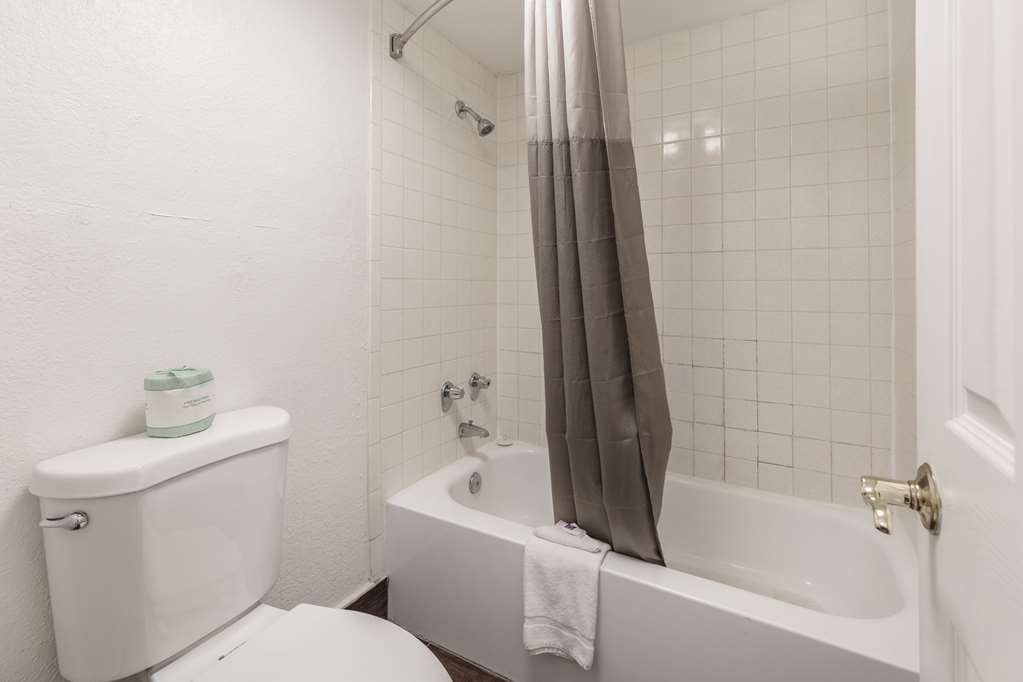 Motel 6 Knoxville TN - photo 21