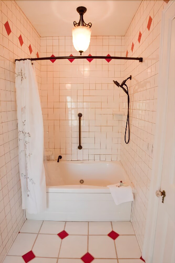 The Applewood Manor - photo 64