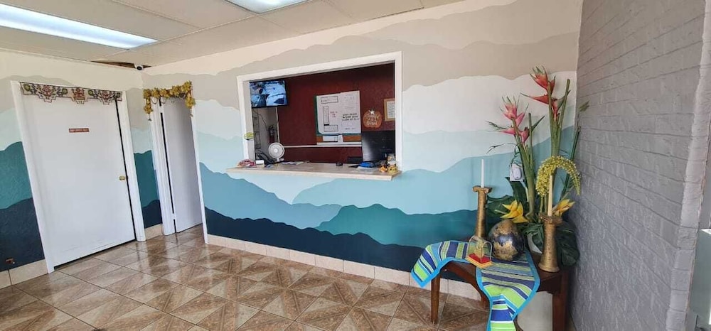 Executive Inn at Mena - photo 2