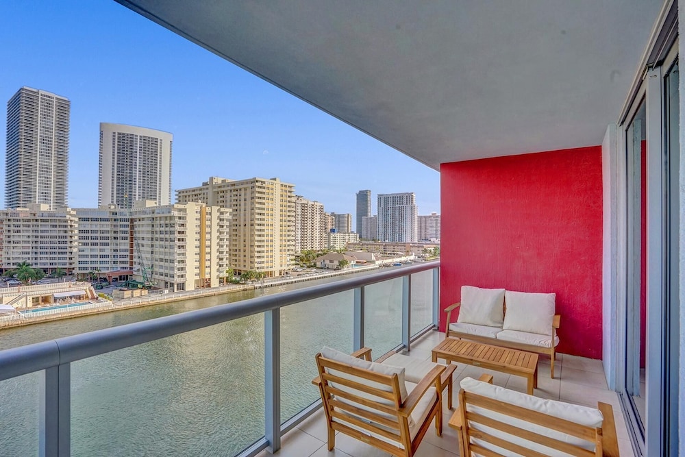Amazing 3Bd Condo Beachwalk Resort - photo 24