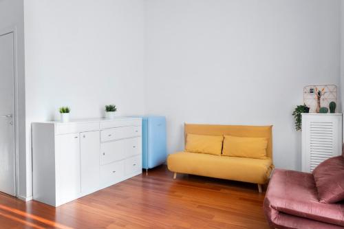 New Lovely & Friendly in Milan Center A — 4-Star Luxury Hotel in Milan, Italy