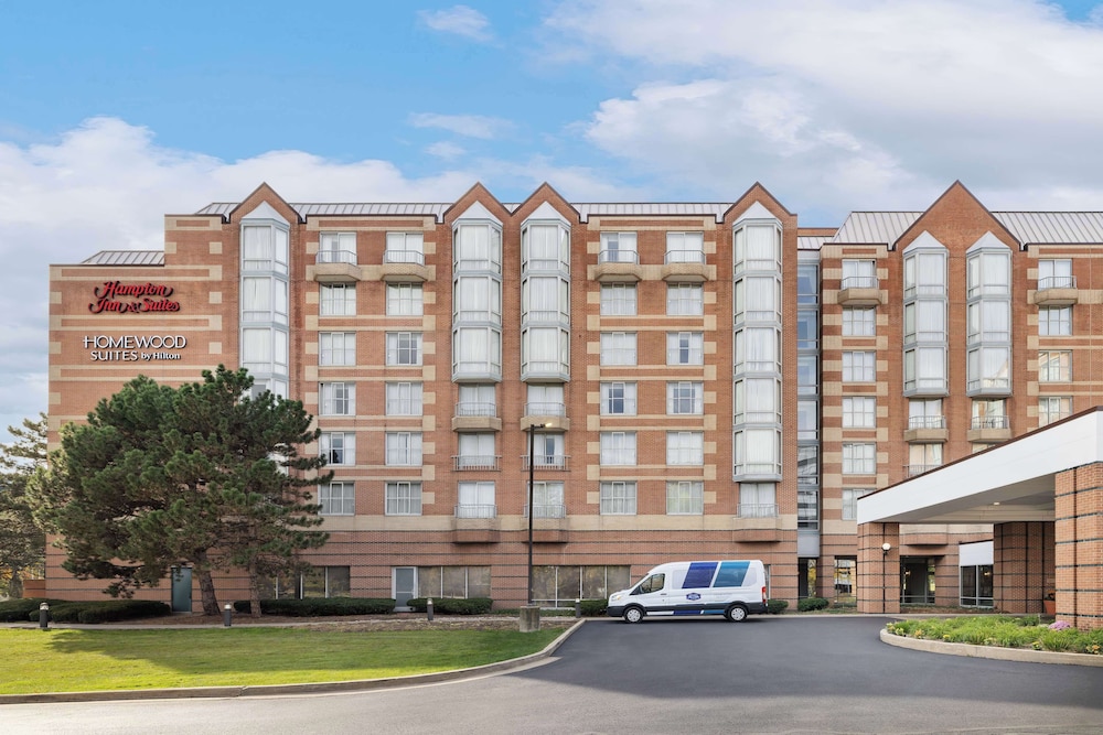 Hampton Inn & Suites Downers Grove Chicago - photo 54