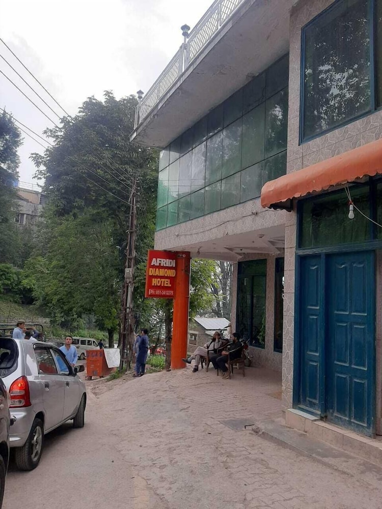 Diamond Hotel - carbon neutral hotel in Murree
