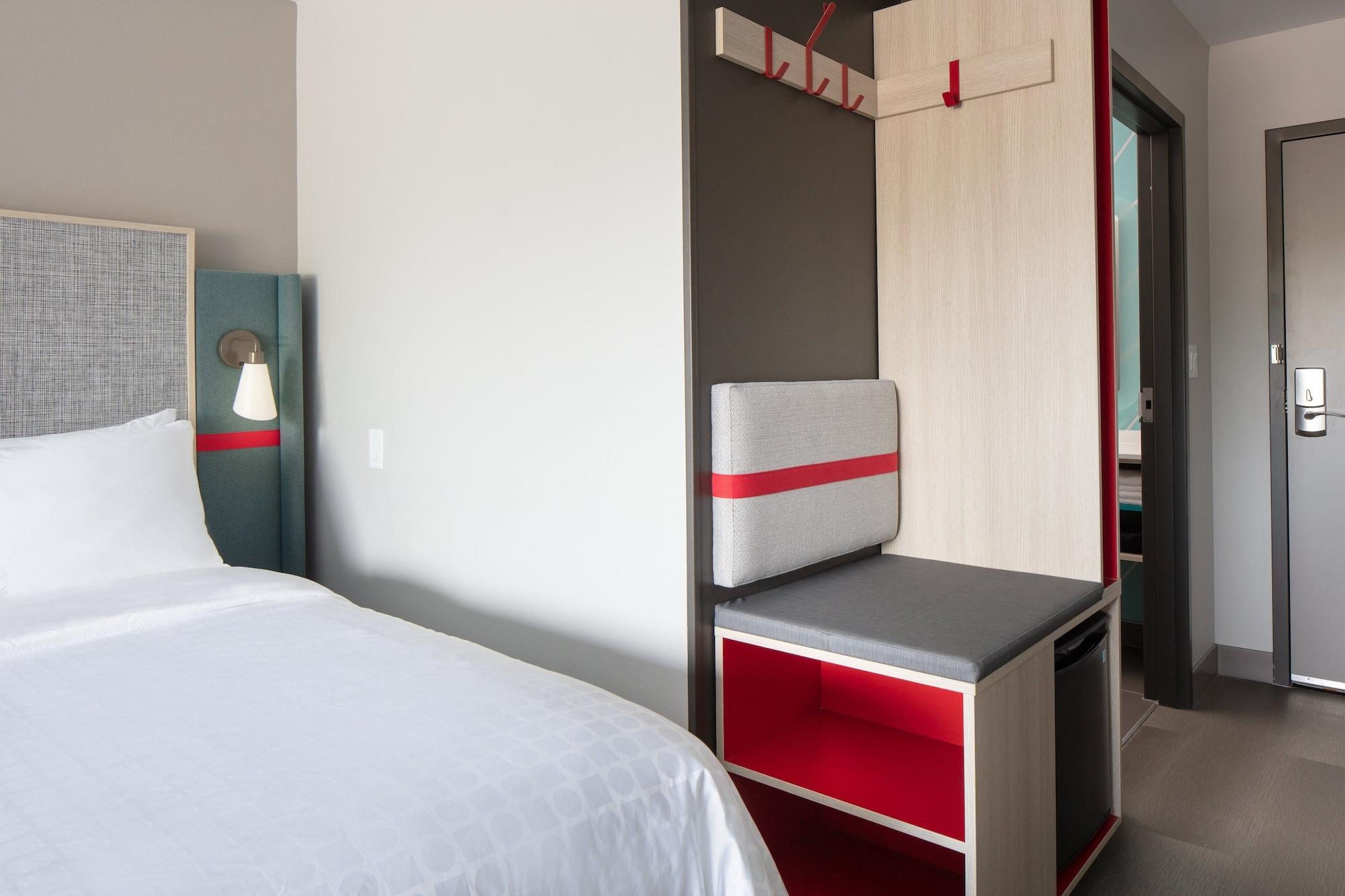 avid hotels Madison Monona by IHG - photo 15