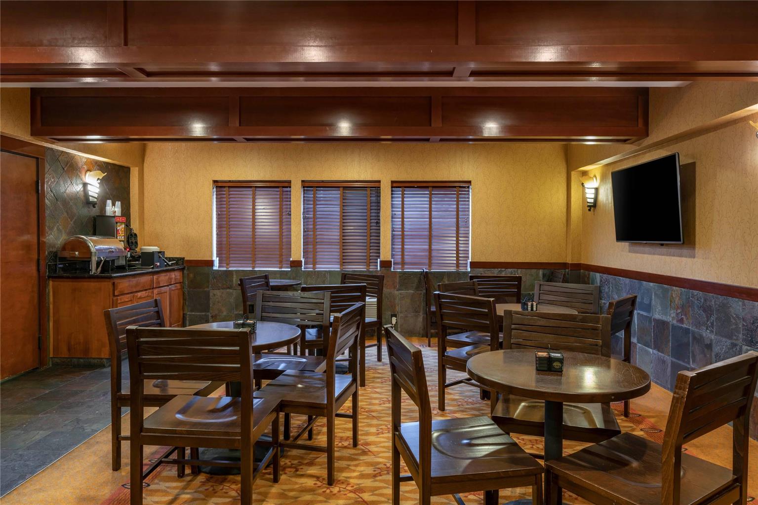 Lloyd Hotel Astoria Bayfront Ascend Hotel Collection OR - photo 39