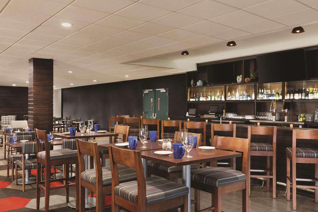 Radisson Hotel Oklahoma City Airport - photo 18