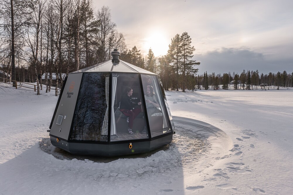 Overwater Hut Kuusamo — hotel in Kuusamo