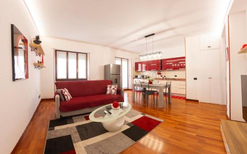 Cozy Design House 15 Minutes From Navigli Humanitas — 4-Star Luxury Hotel in Milan, Italy