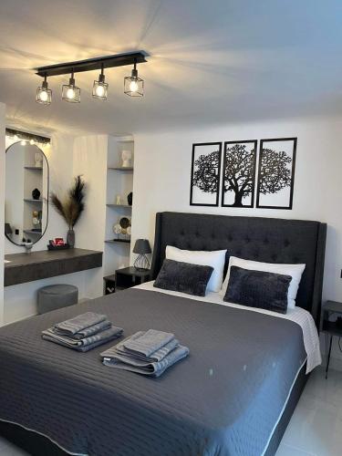 Riviera MelRod Athens — 4-Star Luxury Hotel in Athens, Greece