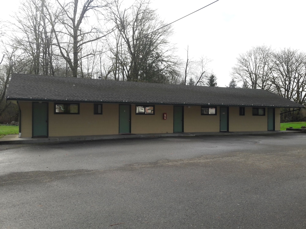 Monroe Motel - photo 18